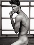 Clauss Castro��Ʒ���ڰס�